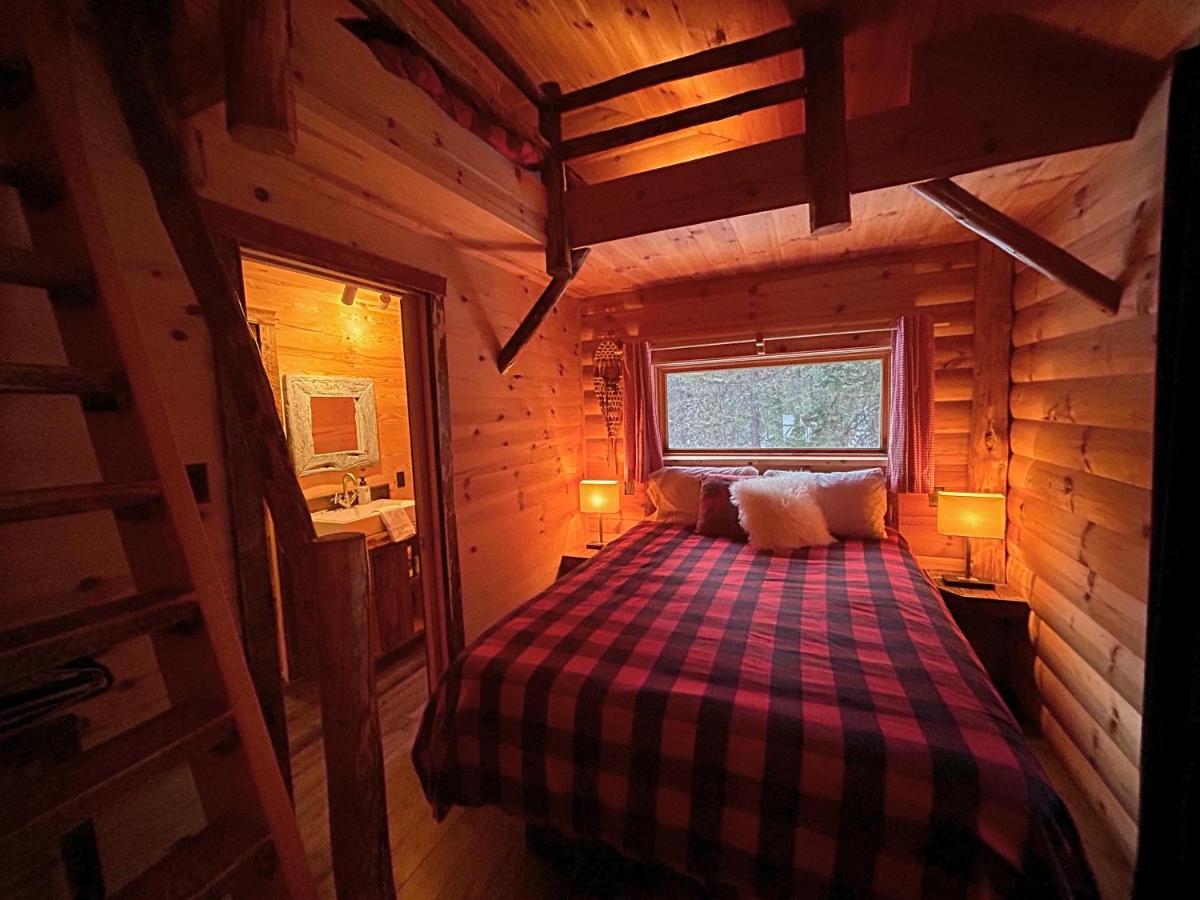 Husky - Chalets De Moh - Jacuzzi La Malbaie Exterior photo